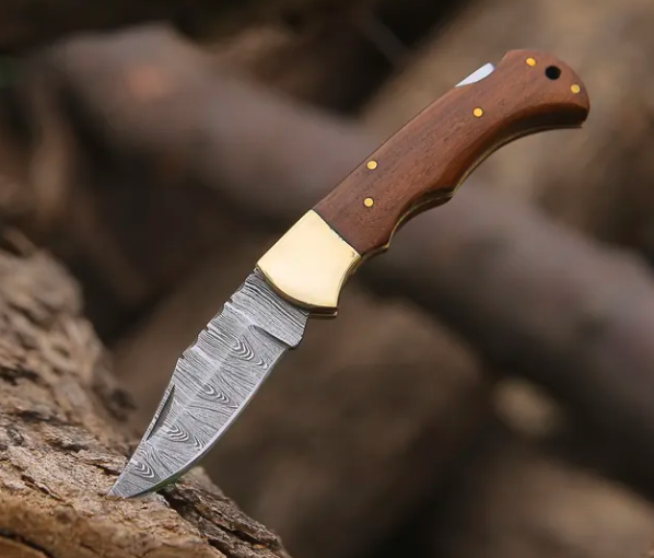 Handmade Damascus Folding Knife with Rosewood Handle & Leather Sheath - Image 4