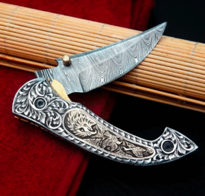 Custom Handmade Damascus Steel Camping Knife, Beautifuly Hand Engraved Knife, Artistic Folding Knife, Best For Gifts, Gift for him.
