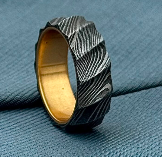 Handmade Wavy Damascus Steel Ring with Brass Sleeve - Image 4